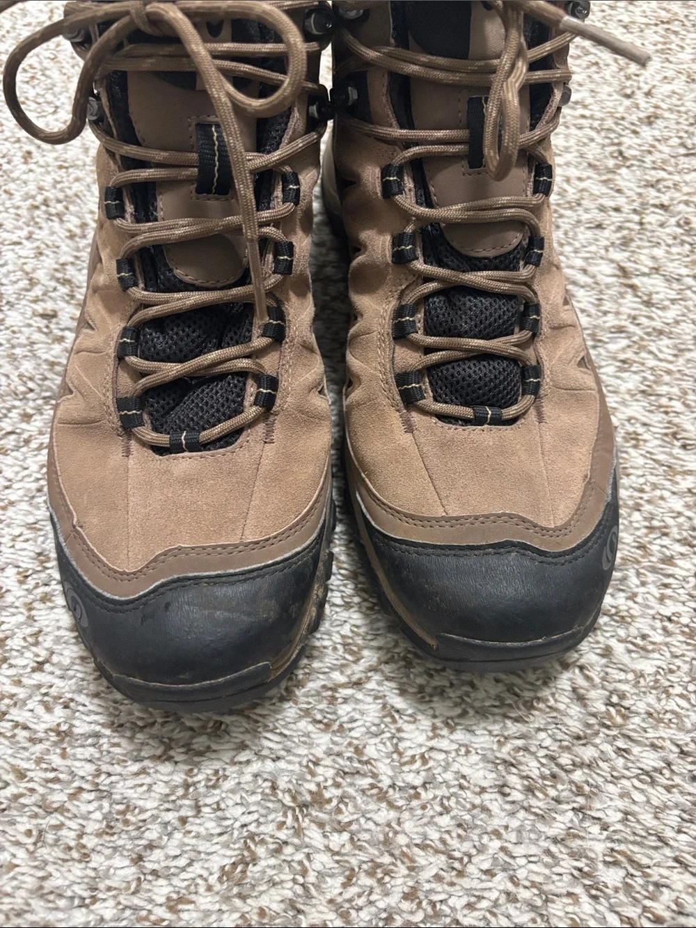 Salomon Gortex Hiking boots 9.5